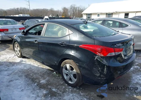 2012 Hyundai Elantra Gls (Ulsan Plant) z USA, uszkodzony, nr VIN KMHDH4AE6CU201065